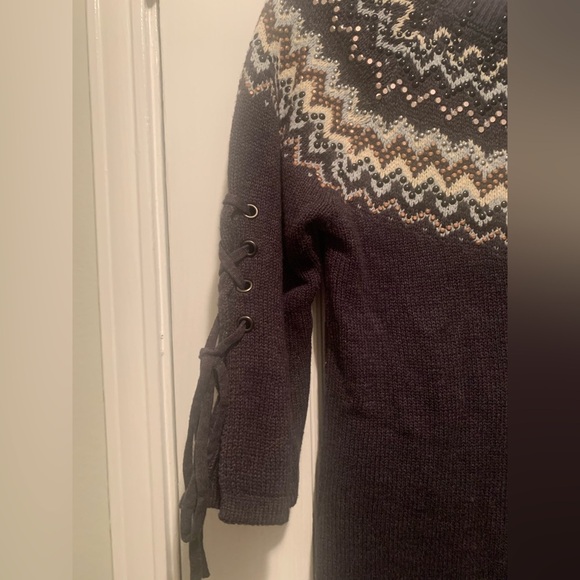 Venus fair isle grey sweater with embellishments and lace up sleeves M - Picture 2 of 14